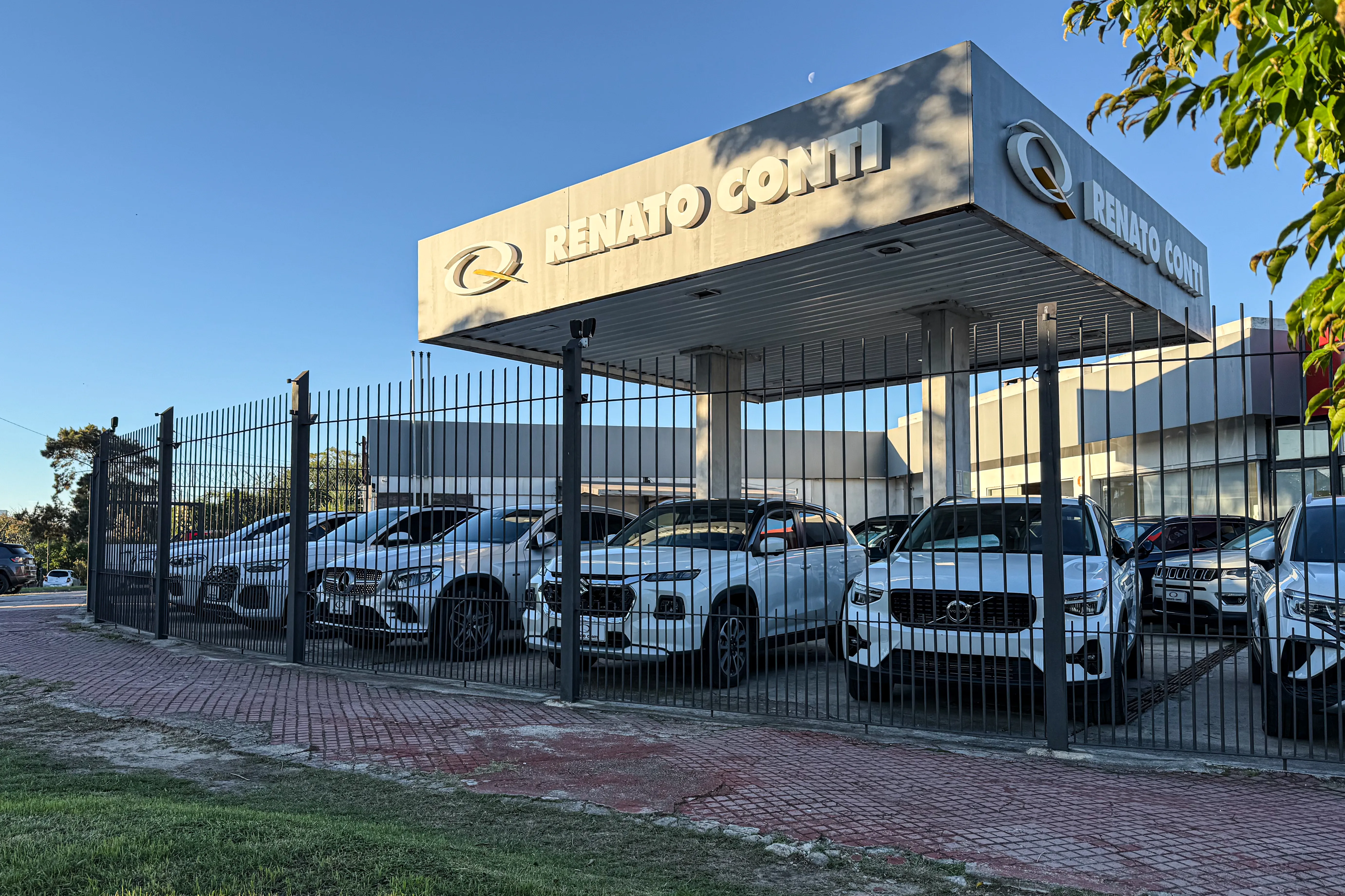 Fachada sucursal Punta Gorda